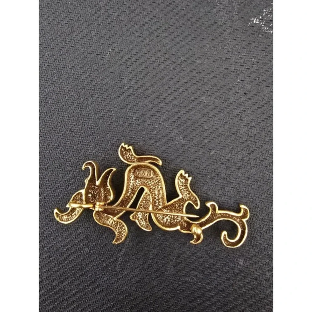 MMA Metropolitan Museum of Art Gold Tone‎ Dragon Brooch